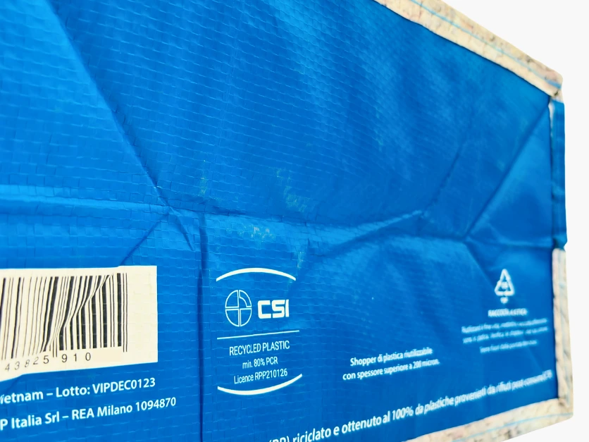 decathlon shopper made by vipitalia with csi certification and made from recyled pp